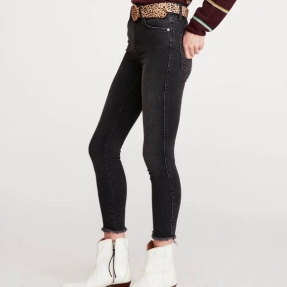 WE THE FREE Raw Hem High Rise Jeggings Black Skinny Jeans Free People Sz 24 New - Picture 4 of 16